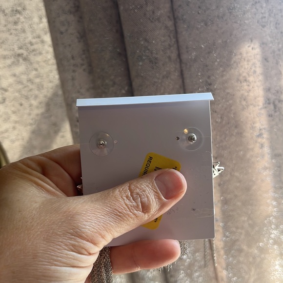 KENDRA SCOTT Sienna Sun Statement Earrings In Silver NWT - Picture 3 of 3